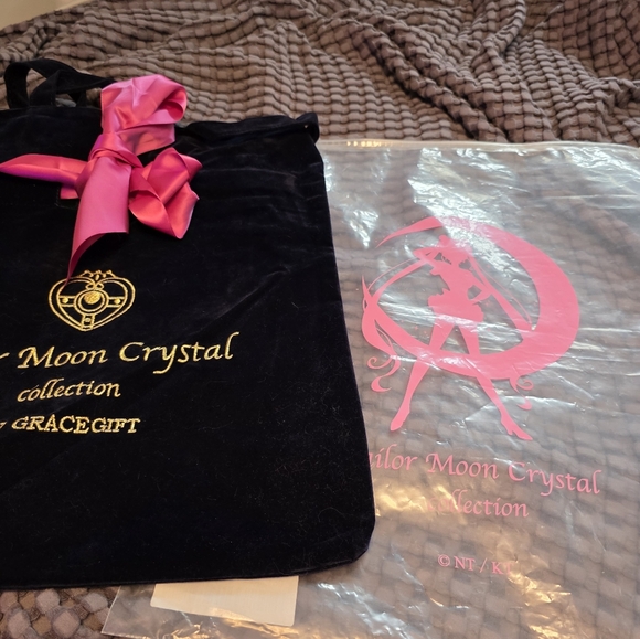 Grace Elegant Black and Pink Tote Bag - Picture 3 of 3